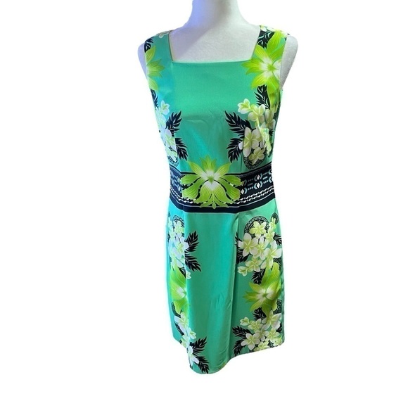Green Tropical-floral Sheath/Shift Dress Summer by Dress Barn - Size 6 - Picture 1 of 12